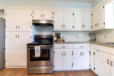 Nicely painted cabinets.