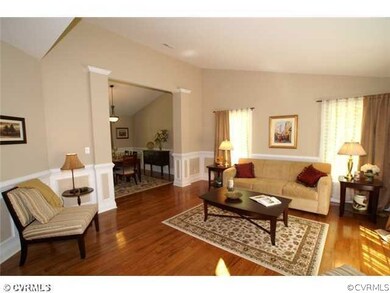 11531 Charles Towne Rd, Midlothian, VA 23112 - photo 4