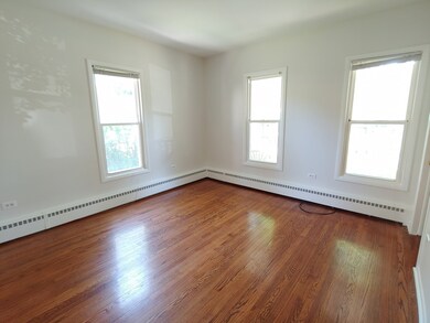 1422 Oakwood Ave unit 2, Des Plaines, IL 60016 - photo 4