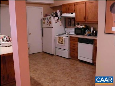 108 N Baker St unit A, Charlottesville, VA 22903 - photo 5