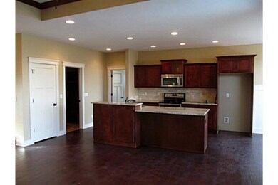 9609 Valley Pkwy, Johnston, IA 50131 - photo 7