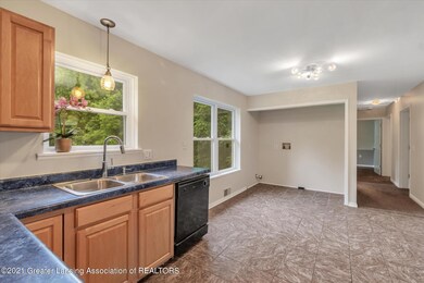 545 S. Canal St-kitchen 4