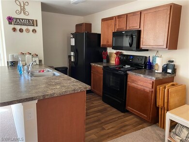 100 Jacaranda Pkwy E, Cape Coral, FL 33909 - photo 2