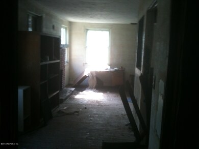 8819 India Ave, Jacksonville, FL 32211 - photo 4