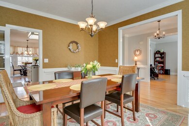 Very generously sized dining room