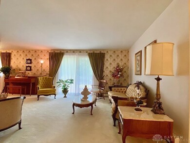 9476 Sheehan Rd, Dayton, OH 45458 - photo 5