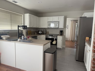 2336 Apache Dr