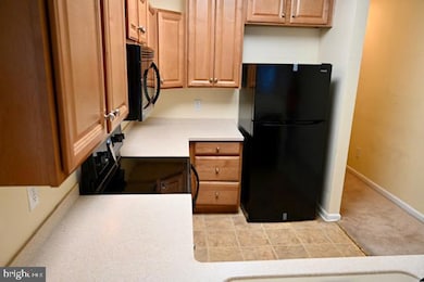 19 Fox Ct unit EE19, Delran, NJ 08075 - photo 3