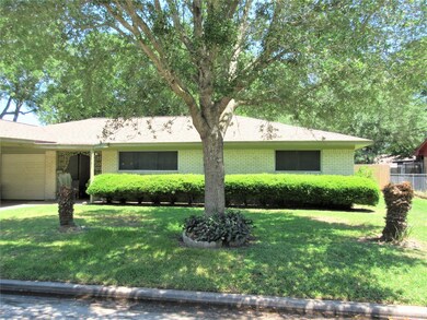 1701 Edna Ave, Bay City, TX 77414 - photo 2