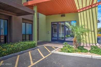 ENTRANCE 5