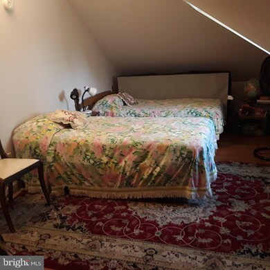 392 Dupont Ave, Paulsboro, NJ 08066 - photo 7