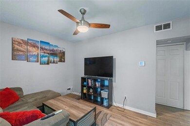 4136 Columbia St, Des Moines, IA 50313 - photo 4