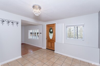 13757 Macadam Rd S, Tukwila, WA 98168 - photo 3