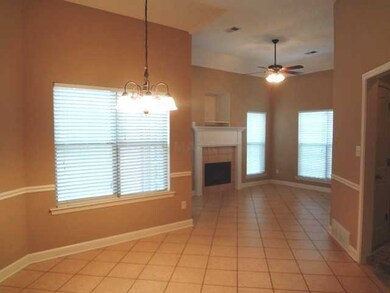 Eat-In kitchen leads to hearth room w/fireplace