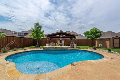 9112 Glendara Dr, North Richland Hills, TX 76182 - photo 5