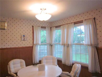 40 Cliffside Dr, Cranston, RI 02920 - photo 7