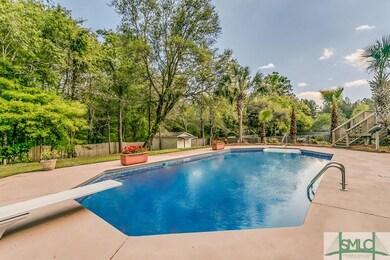 Large pool in back yard!!