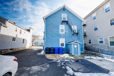 379 Metacom Ave, Warren, RI 02885 - photo 4