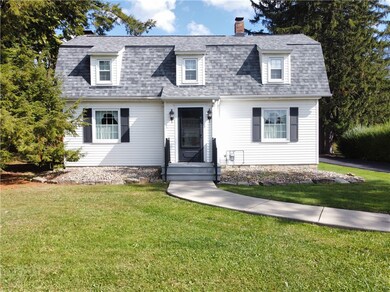Move in Ready! 2 bed, 1.5 bath