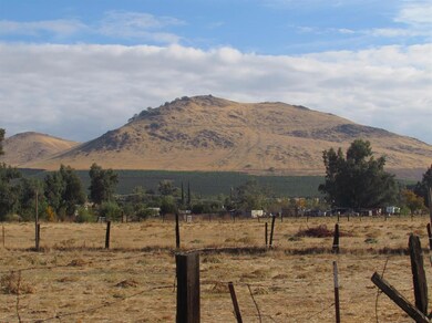 27417 Avenue 146, Porterville, CA 93257 - photo 4