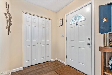 2043 Carlile Dr unit 109, Uniontown, OH 44685 - photo 7