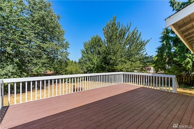 1326 Mcleod Rd, Bellingham, WA 98226 - photo 4