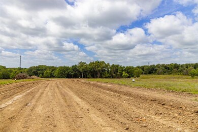 577 Old Agnes Rd, Weatherford, TX 76088 - photo 2