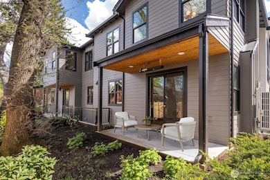 Checkout the built-in heaters on the patio