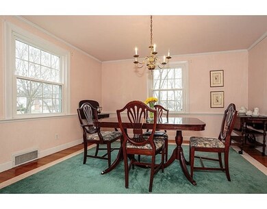 81 Taylor Rd, Belmont, MA 02478 - photo 5