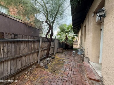 324 S 6th Ave unit B, Tucson, AZ 85701 - photo 6
