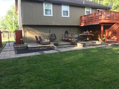 Awesome outdoor area for entertaining!