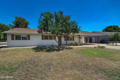 146 W Hackamore Ave-4
