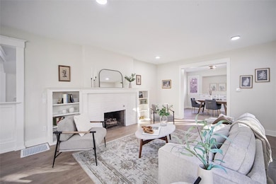 415 42nd St, Des Moines, IA 50312 - photo 4