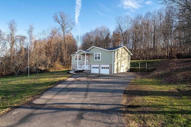 1446 Brookhaven Rd, Morgantown, WV 26508 - photo 4