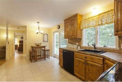 7 Daisy Dr, Walpole, MA 02081 - photo 7