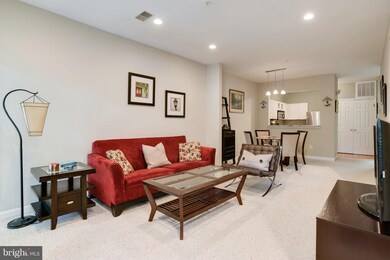 4656 Lambert Dr unit 1, Alexandria, VA 22311 - photo 3