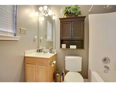 2704 Bayou Cane Dr, Marrero, LA 70072 - photo 7