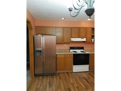 935 S 7th St, Marion, IA 52302 - photo 6