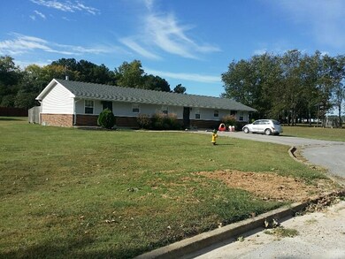 There are 9 garden homes/flats.