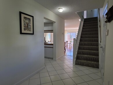 2089 Tamarin Dr unit 10D, Columbus, OH 43235 - photo 7