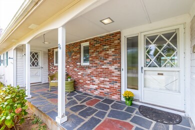 76 Captain Chase Rd, South Yarmouth, MA 02664 - photo 3