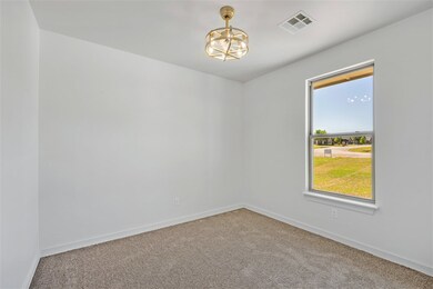 4322 Mesa Dr, Elgin, OK 73538 - photo 6