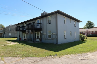 6016 Dickson Rd, Indianapolis, IN 46226 - photo 3