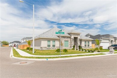 1817 W Saint Claire Ave, Edinburg, TX 78539 - photo 3