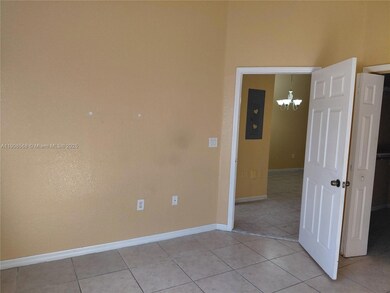 83 NE 13th Ave unit 15, Homestead, FL 33033 - photo 7