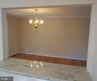 3810 Hollyberry Dr, Huntingtown, MD 20639 - photo 6