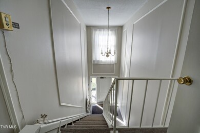 216 University Pkwy unit 23W, Johnson City, TN 37604 - photo 5