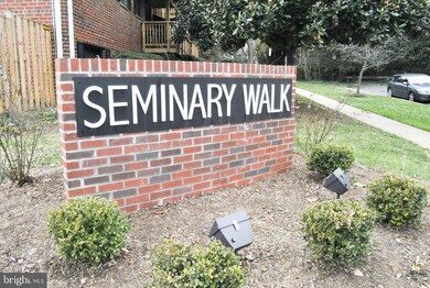 202 Skyhill Rd unit 4, Alexandria, VA 22314 - photo 2