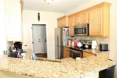 1007 Rice St, Denison, TX 75020 - photo 7