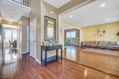 ** Great Floor Plan **